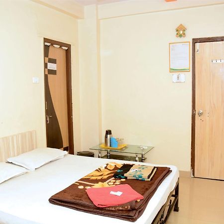 Hotel Sai Leela - Shirdi Buitenkant foto
