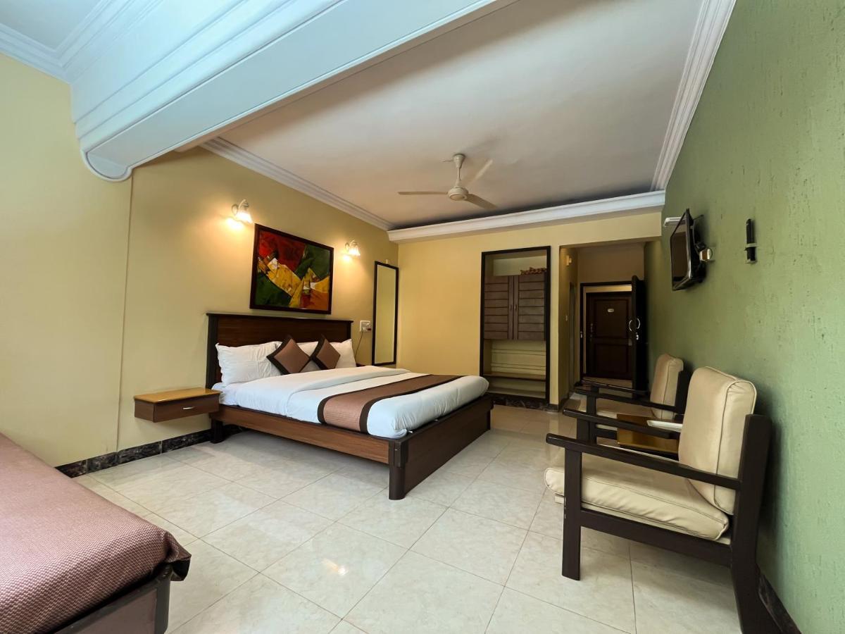 Hotel Sai Leela - Shirdi Buitenkant foto