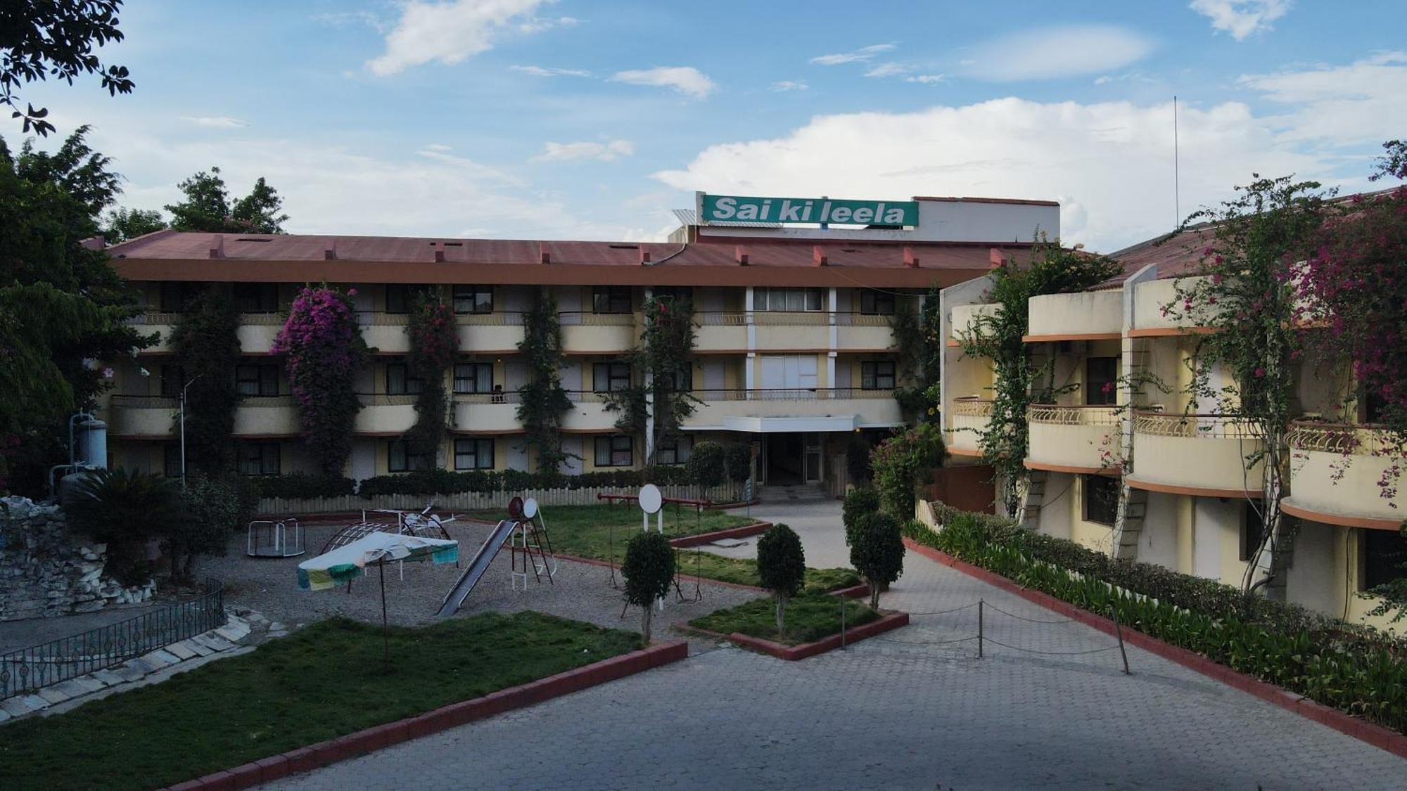Hotel Sai Leela - Shirdi Buitenkant foto