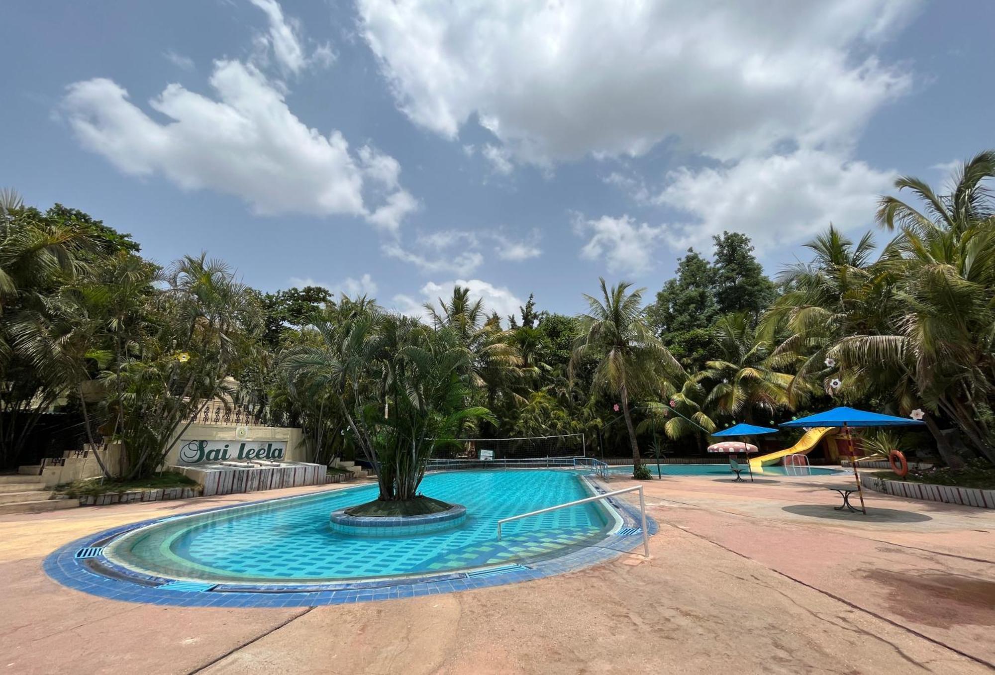 Hotel Sai Leela - Shirdi Buitenkant foto