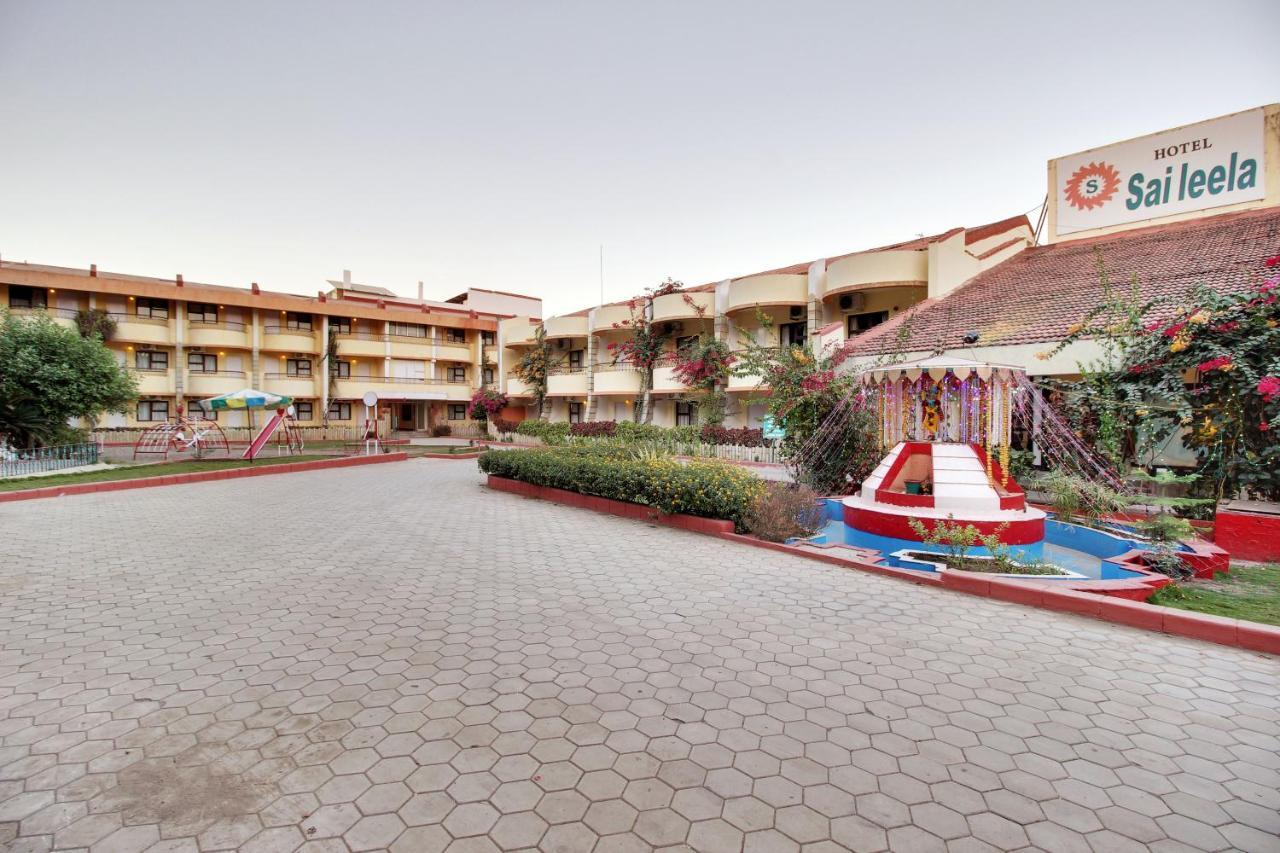 Hotel Sai Leela - Shirdi Buitenkant foto